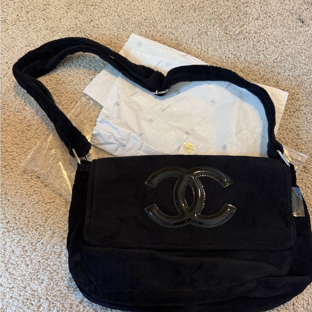 CHANEL Black Precision Tote